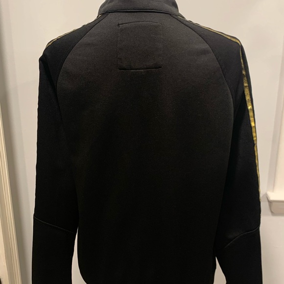 Switch Remarkable MGM Black and Gold Lightweight Jacket with Stand-Up Collar - Picture 9 of 12